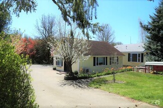 Building Photo - 4030 SW Western Blvd