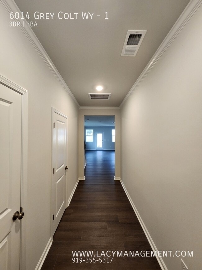 Building Photo - 6014 Grey Colt Wy