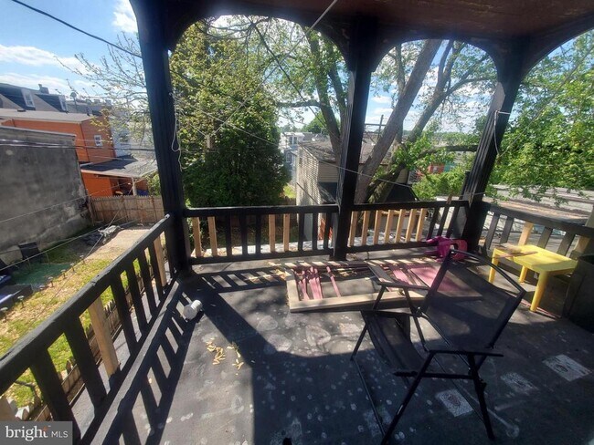 Foto del edificio - 608 N 10th St