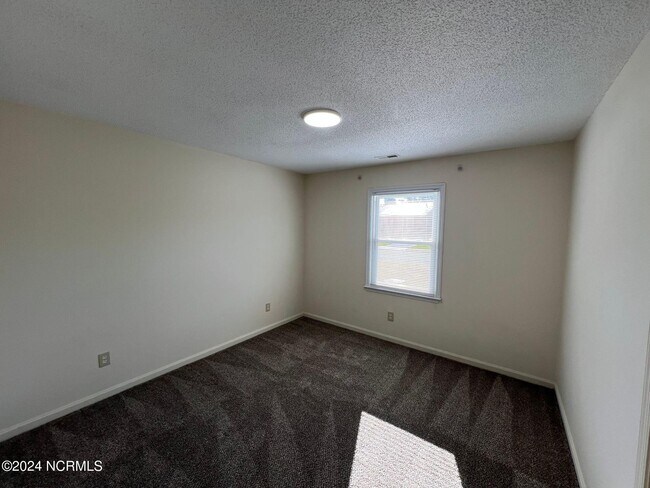 Foto del edificio - 210 Appaloosa Dr