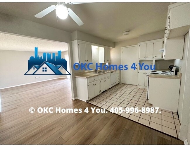 Foto del edificio - 2 Bed/ 2 Bath NW OKC Duplex