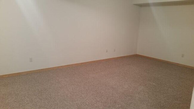 Foto del edificio - 3 bedroom in Billings MT 59105