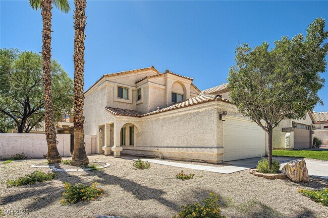 Foto del edificio - 7705 Wolf Creek Rd