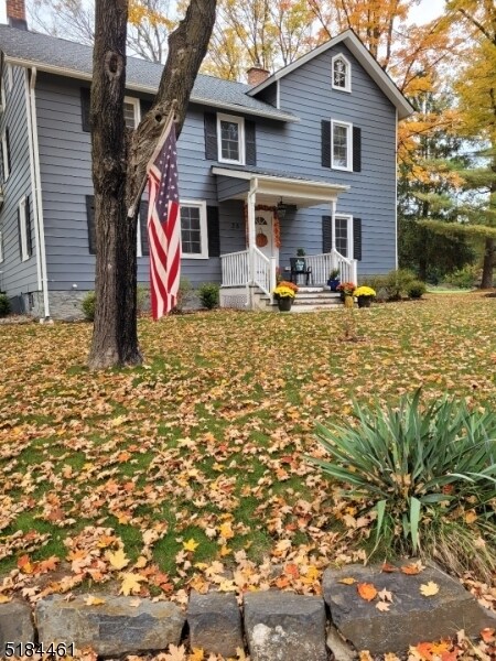 Primary Photo - 35 Larsen Rd