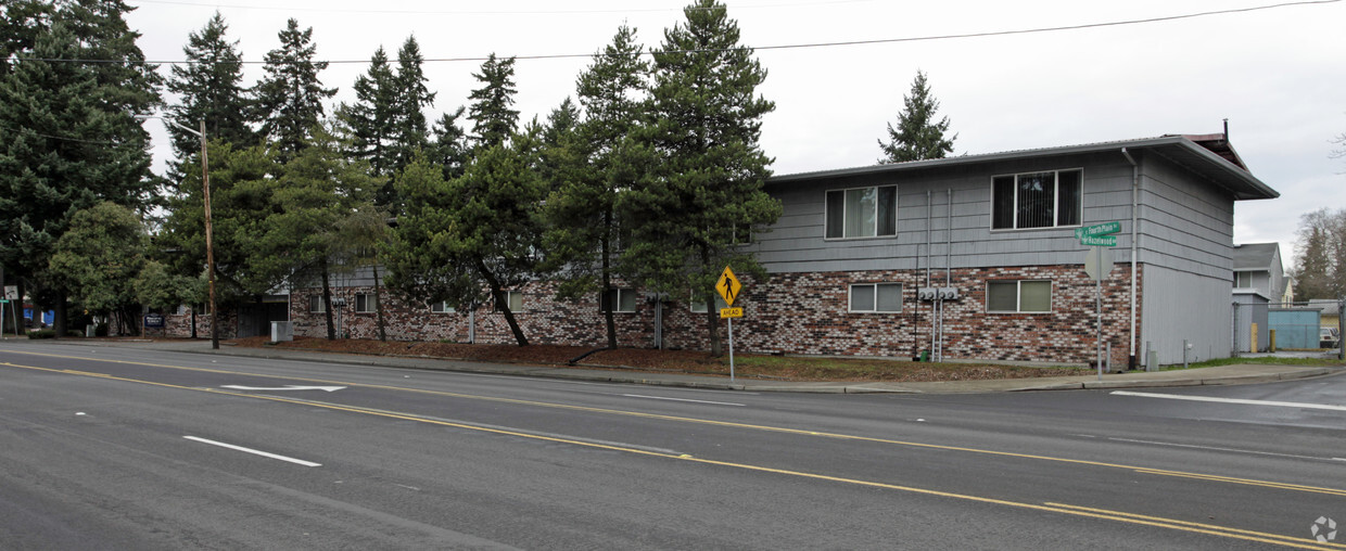 Building Photo - Pacific Crest Apartments