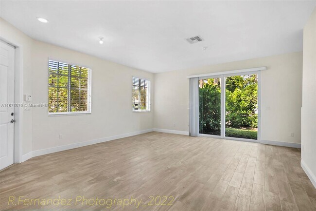 Building Photo - 4665 Windmill Ln