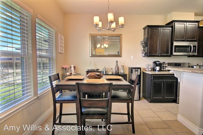 Building Photo - 3 br, 2 bath House - 14713 Lighthouse