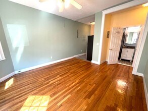 Building Photo - 313 Allston St