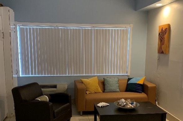 Living Area - 19051 Collins Ave