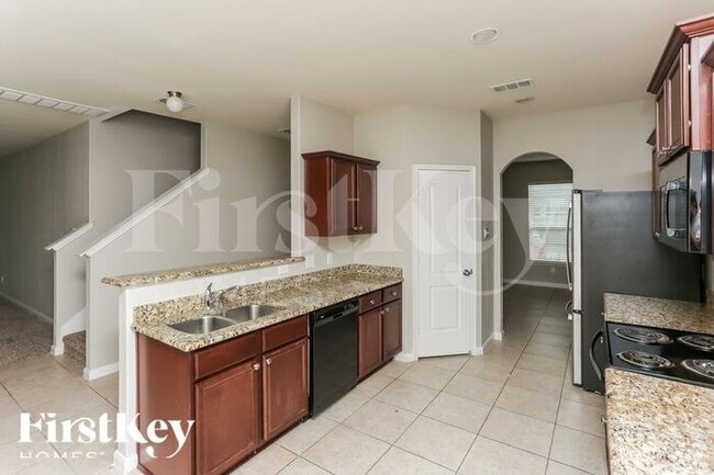 Building Photo - 6248 Jasper Lake Dr