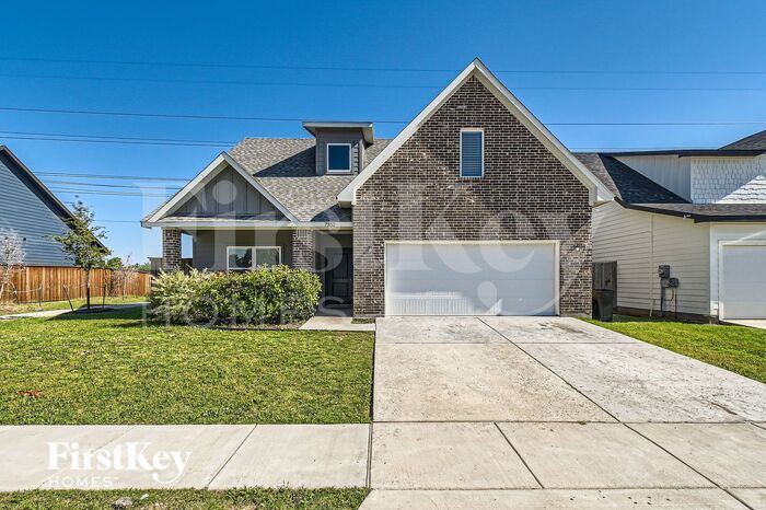 Foto principal - 7352 Parkside Pl Dr