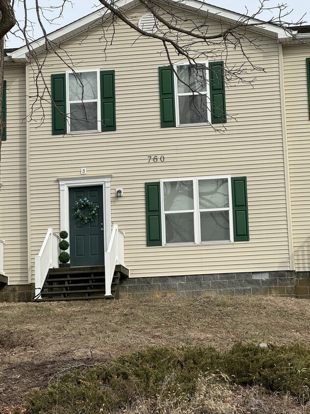 Foto principal - 760 S 4th St