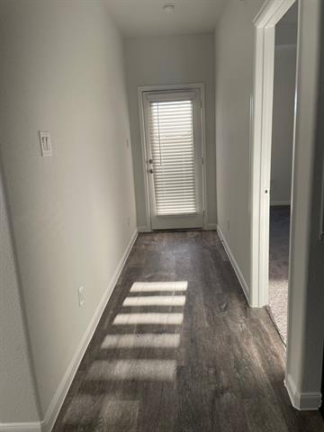 Foto del edificio - 1502 Laurel Cherry Ln