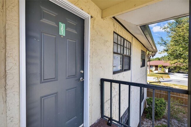 Foto del edificio - 12406 Orange Blossom Oak Pl