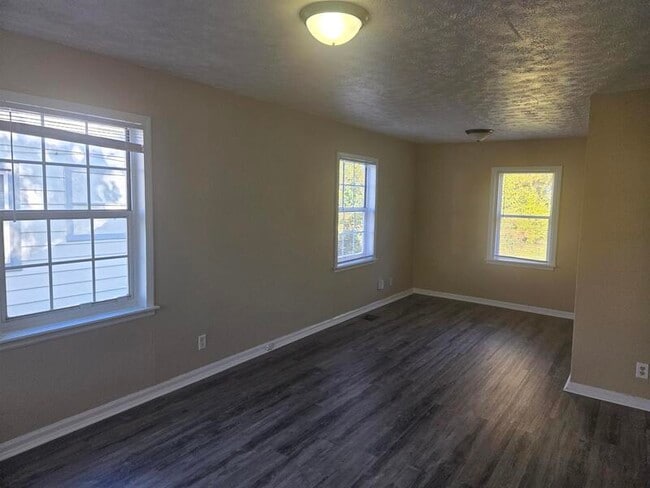 Foto del edificio - 3531 N Butler Ave