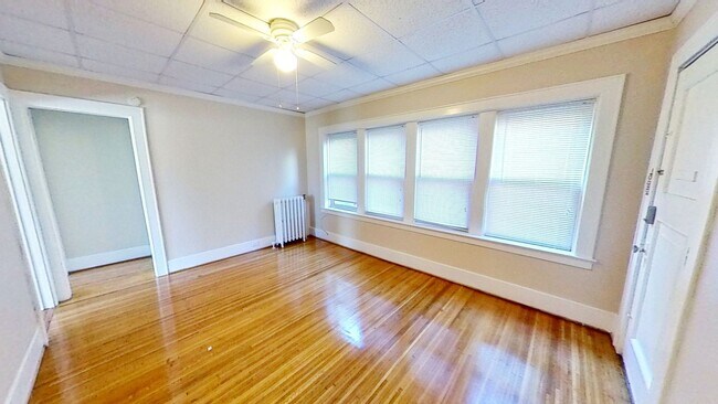 Foto del edificio - 1615-1625 East Ave Unit-103