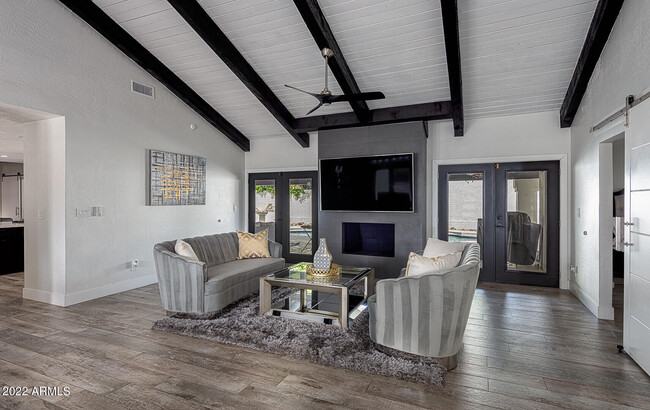 Building Photo - 8332 E San Rosendo Dr