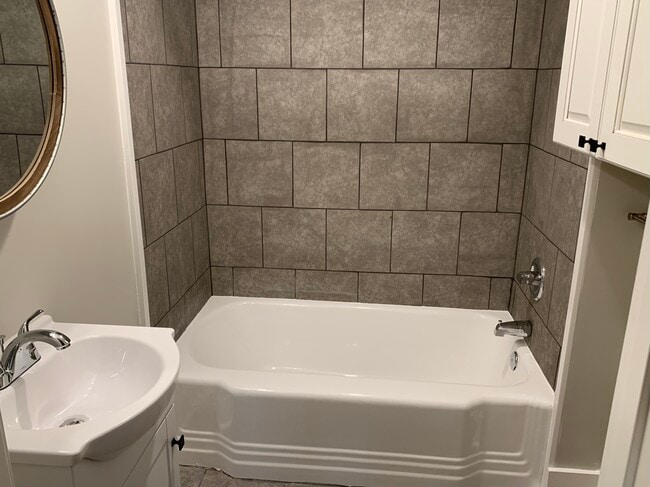 Foto del edificio - 2181 Old Durham Rd