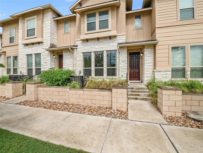 Foto del edificio - 6814 E Riverside Dr