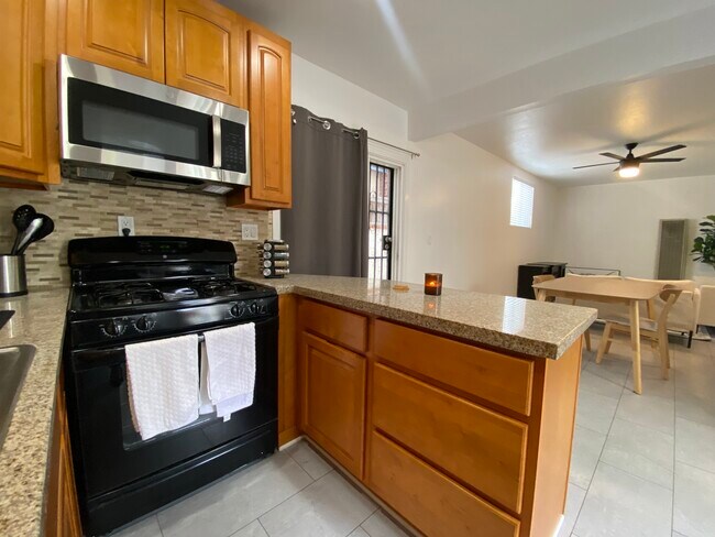 Foto del edificio - 2515 190th St