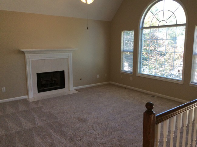Building Photo - 6405 Cardiff Ln