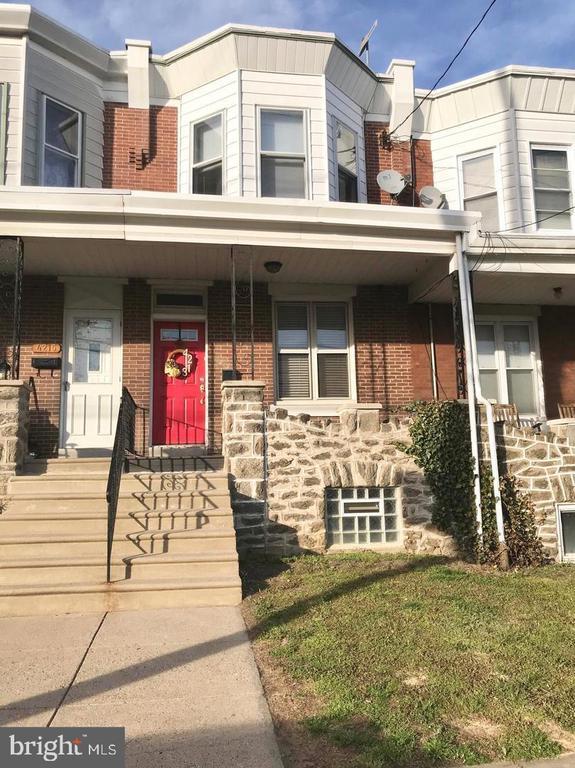 Building Photo - 4213 Terrace St