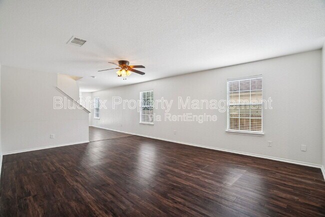 Building Photo - 9939 Bermuda Palm