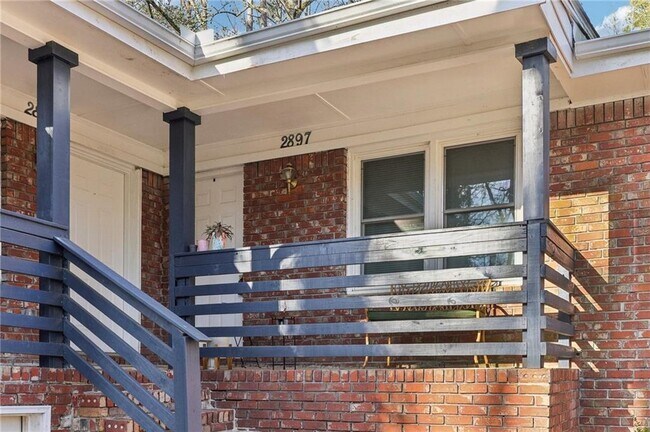 Foto del edificio - 2897 White Oak Dr