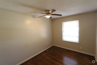 Building Photo - 1517 Carol Cir