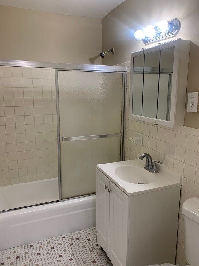 Foto del edificio - Austin Realty Apartment Homes