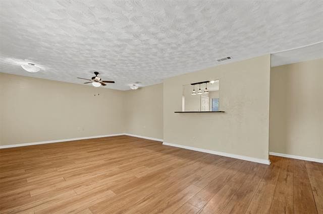 Building Photo - 7225 Van Natta Ln