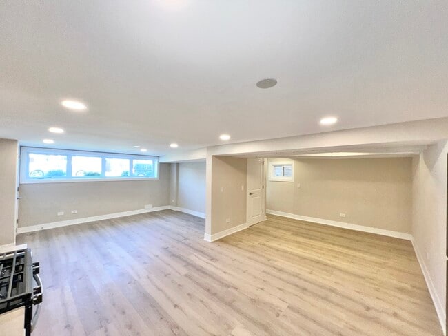 Foto del edificio - 5547 N Central Ave