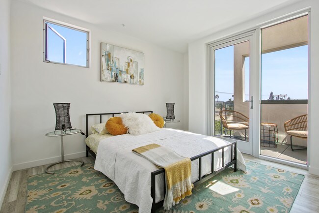 The Stanford West 91 Photos &amp; 0 Reviews Apartment for