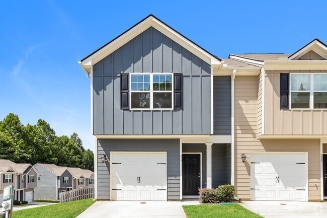 Building Photo - 517 Highwood Ln