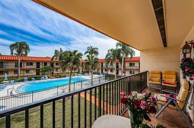Foto del edificio - 10365 Paradise Blvd