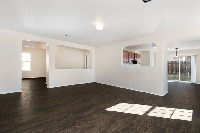 Building Photo - Highland Farms~Single Story 3 Bedroom with Study on Corner Lot