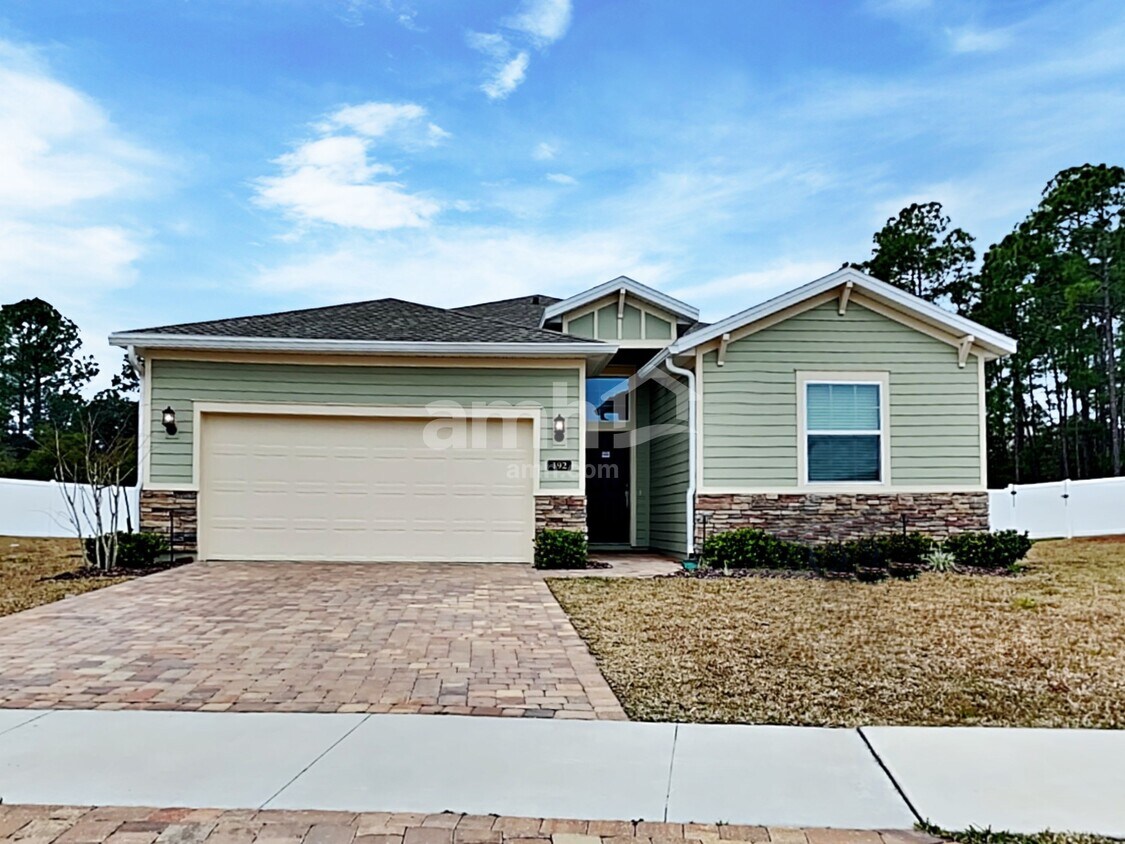 Foto principal - 192 Spruce Pt