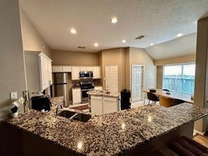 Building Photo - 1106 Kerri Ct