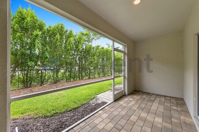 Building Photo - Unit