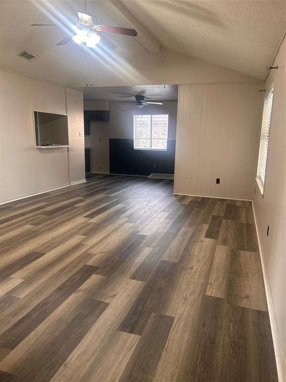 Building Photo - 511 Belwin Dr