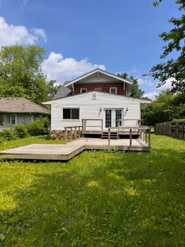 Foto principal - 327 W Southern Ave