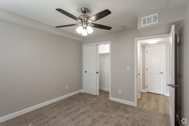 1HAB, 1BA - 784 ft² - High Pointe Apartments