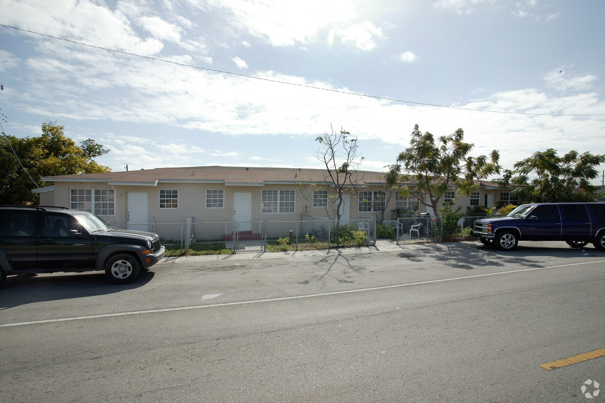 Building Photo - Garcia Apartments