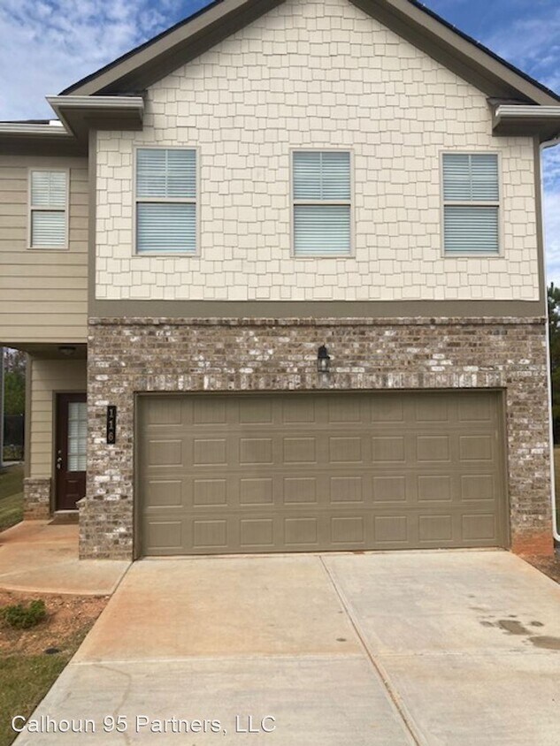 Primary Photo - 4 br, 2.5 bath House - 116 Vickery Lane