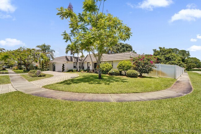 Foto del edificio - 4701 N 36th Ct