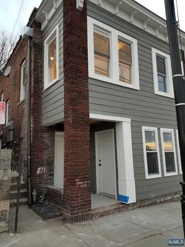 181 Passaic St, Garfield, NJ 07026 Townhome Rentals in Garfield NJ