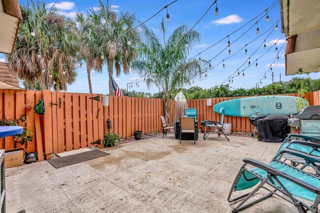 Foto del edificio - 148 Heritage Way