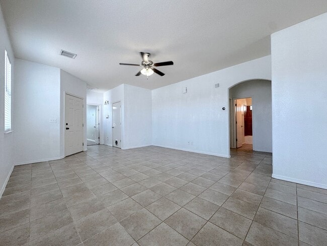 Building Photo - 14475 Miguel Terrazas Dr