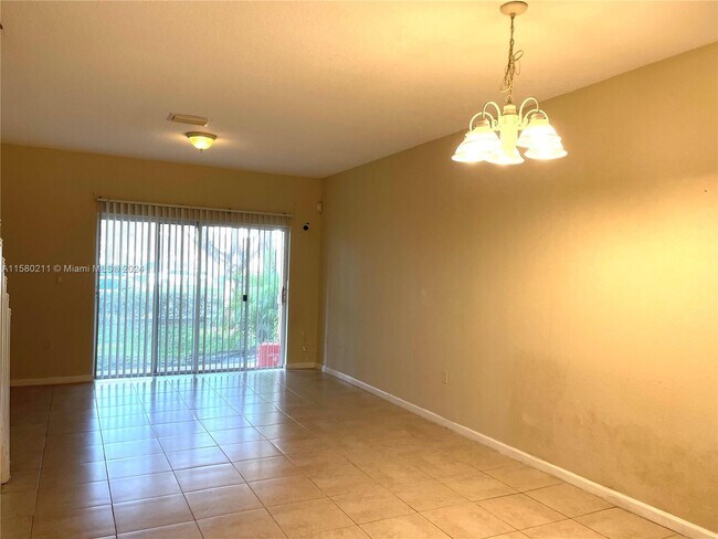 Building Photo - 7911 Tuscany Ct