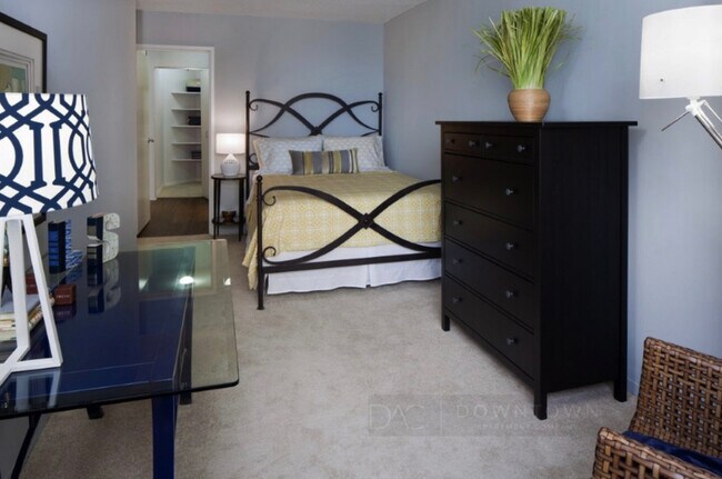Foto del edificio - 644 N Lake Shore Dr